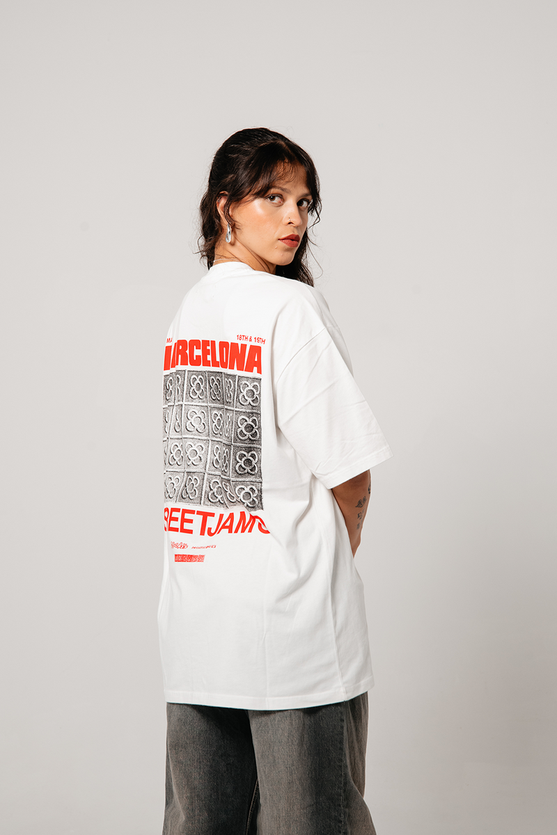 STREETJAM BARCELONA GRAPHIC TEE