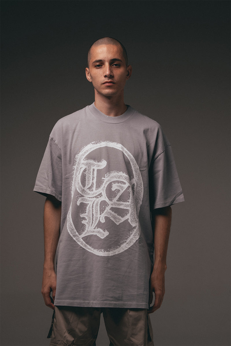 TLA MONOGRAM COOL GRAY GRAPHIC TEE